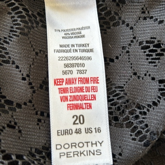 Knit Top with lace insert - Picture 7 of 8